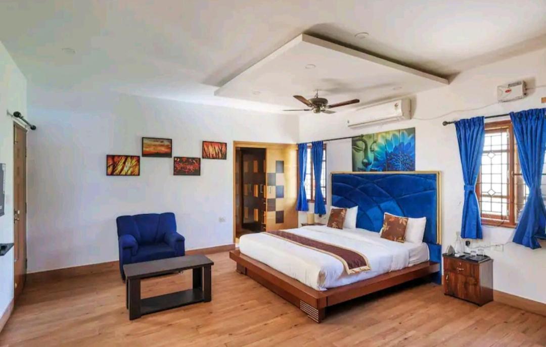 Tulip Villa Bangalore Buitenkant foto