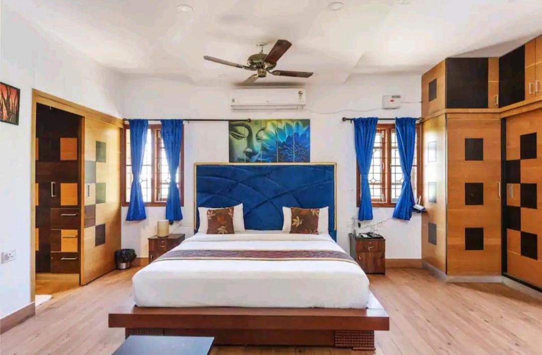 Tulip Villa Bangalore Buitenkant foto